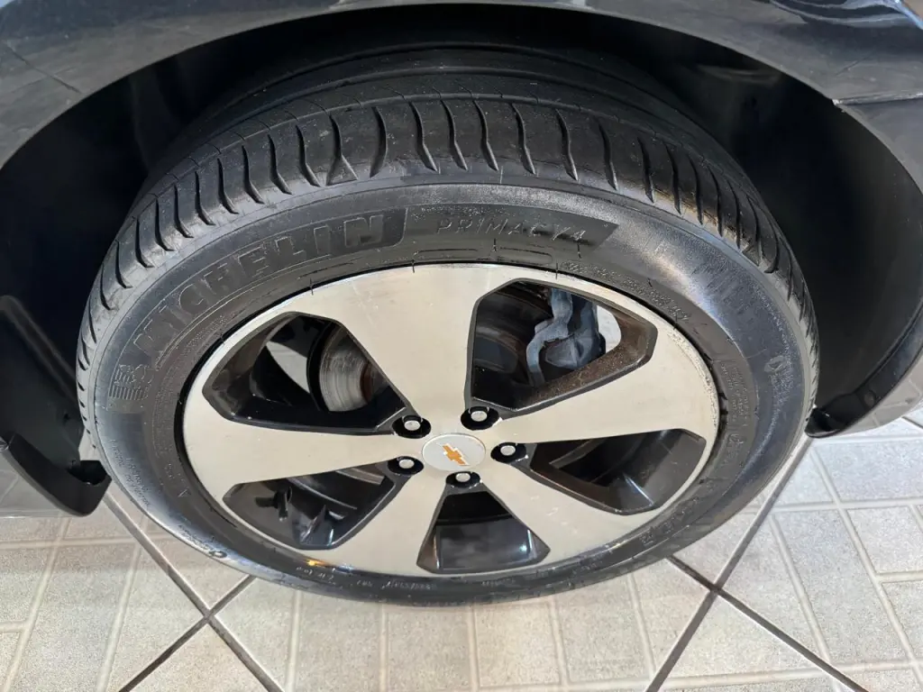 CHEVROLET Cruze Hatch - Foto