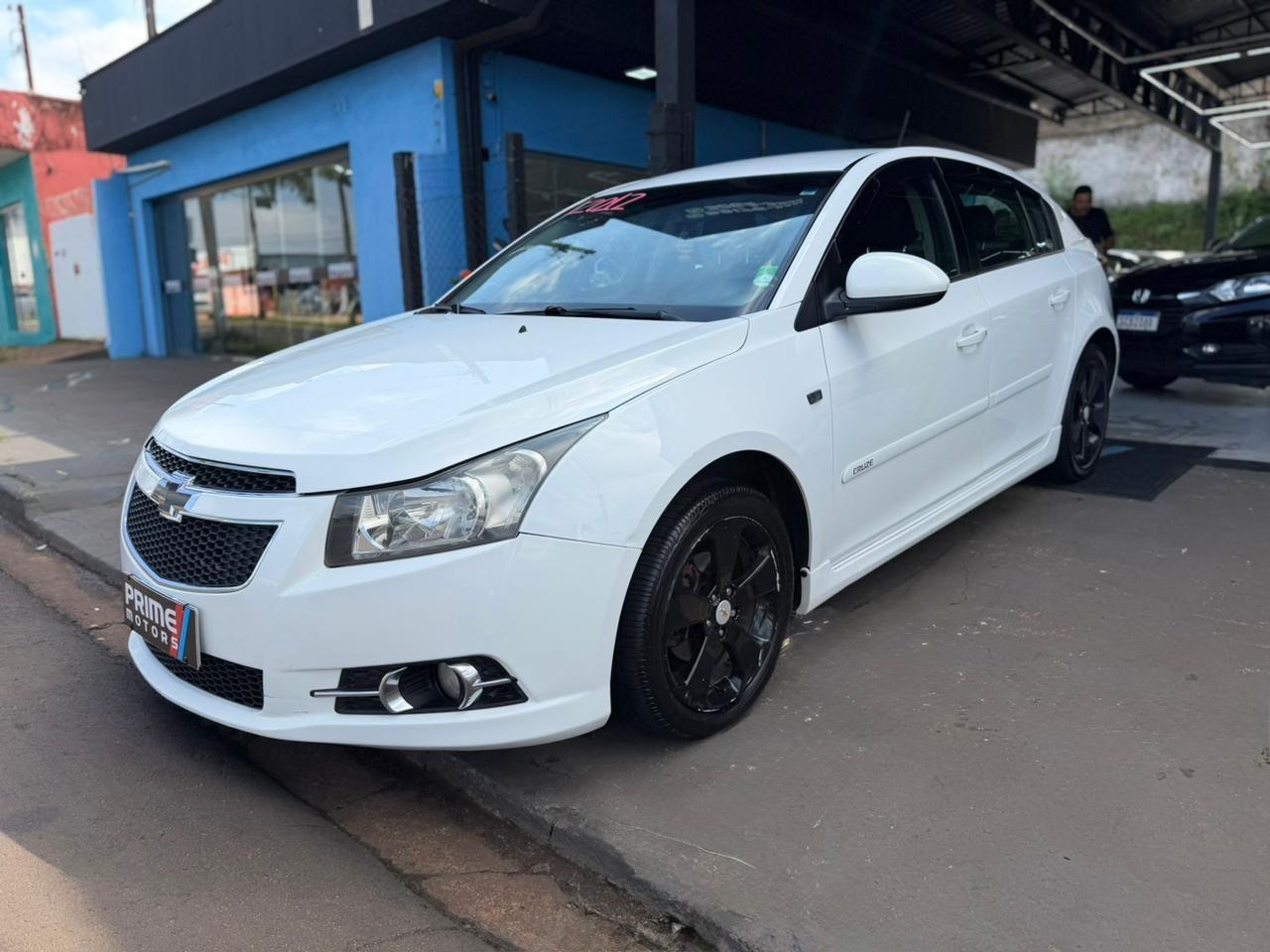 CHEVROLET Cruze Hatch - Foto