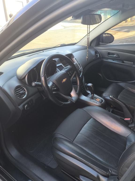 CHEVROLET Cruze Hatch - Foto