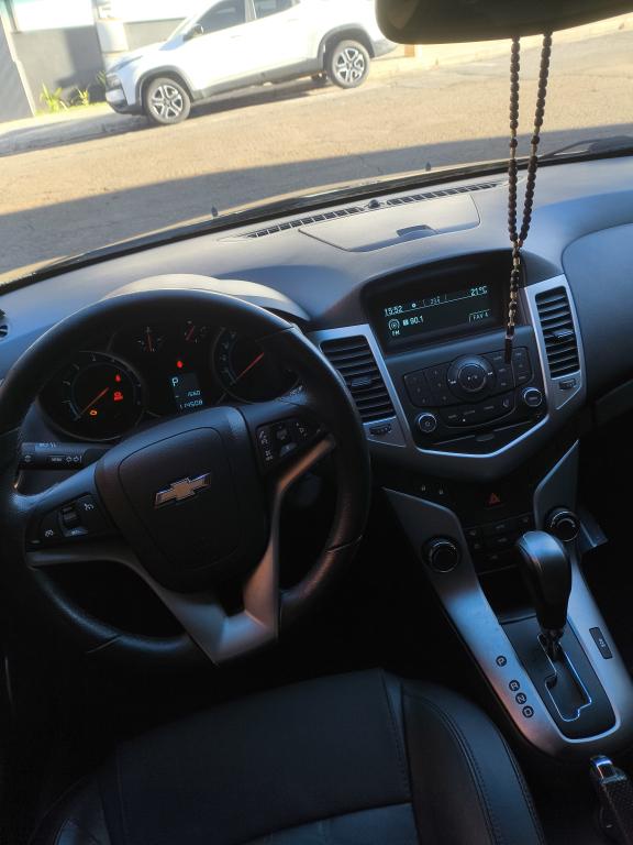CHEVROLET Cruze Hatch - Foto