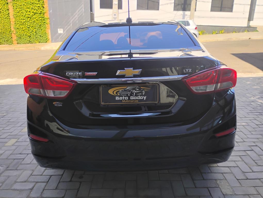 CHEVROLET Cruze Sedan - Foto