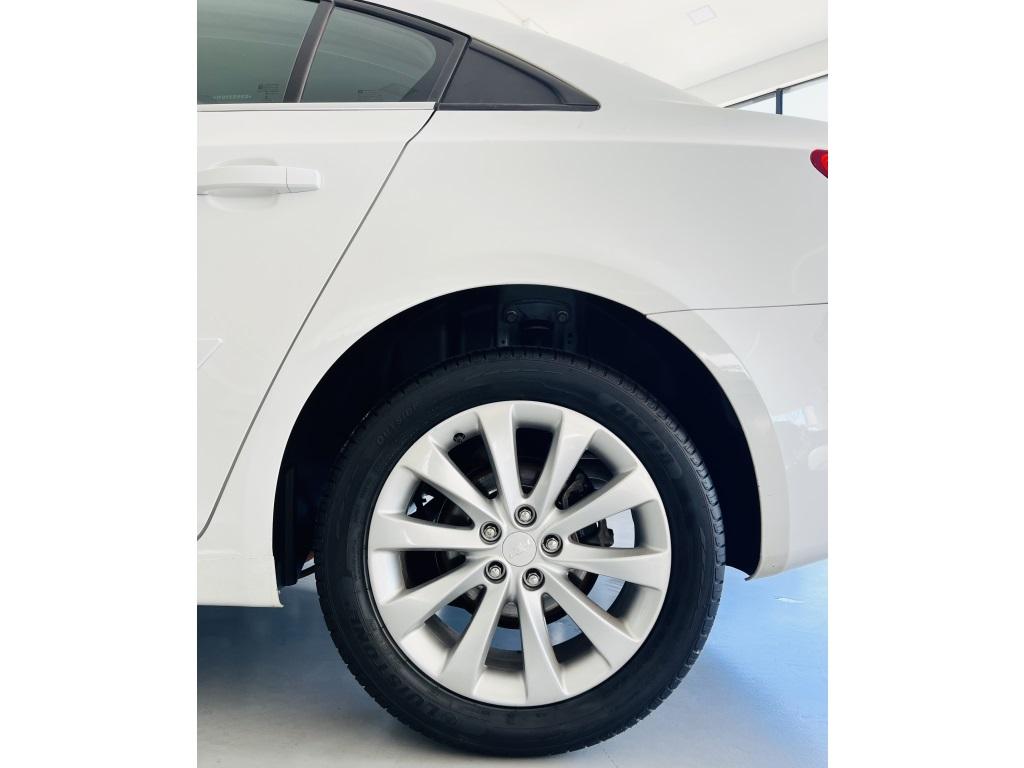 CHEVROLET Cruze Sedan - Foto