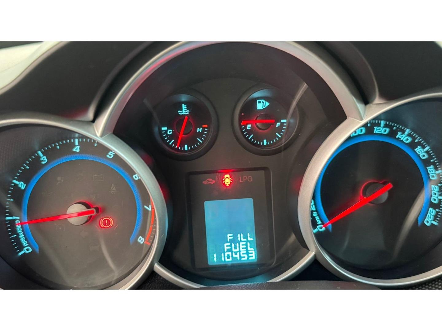 CHEVROLET Cruze Sedan - Foto