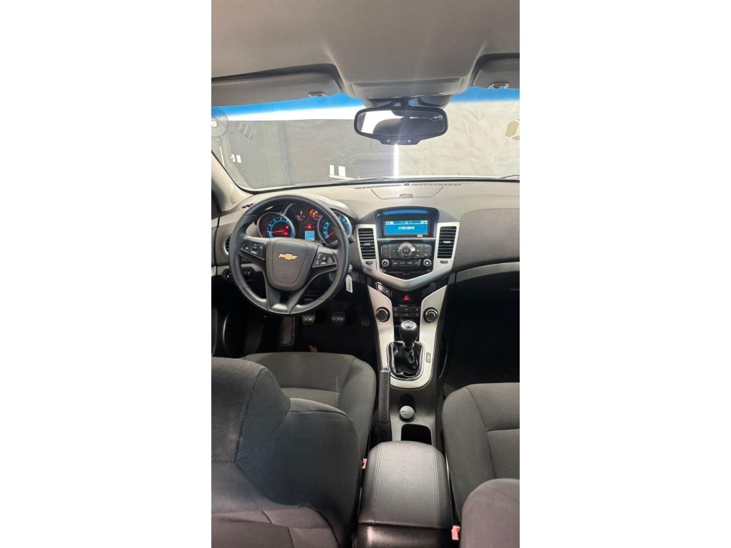 CHEVROLET Cruze Sedan - Foto