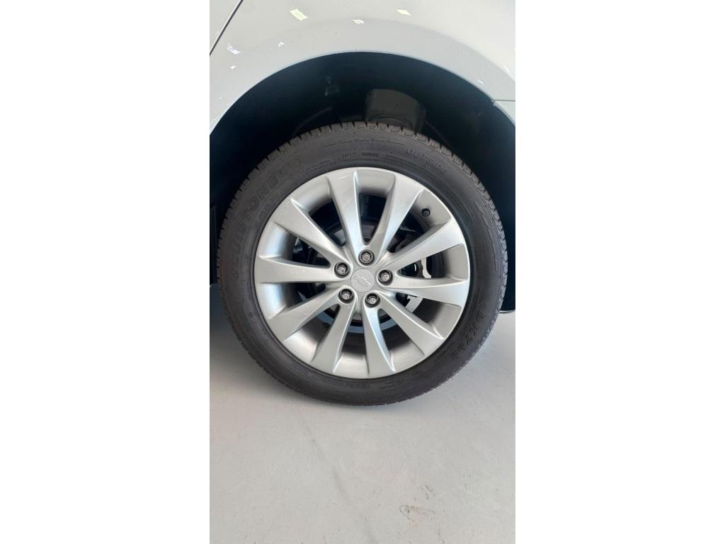 CHEVROLET Cruze Sedan - Foto
