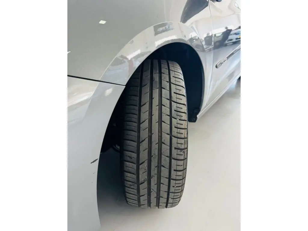 CHEVROLET Cruze Sedan - Foto