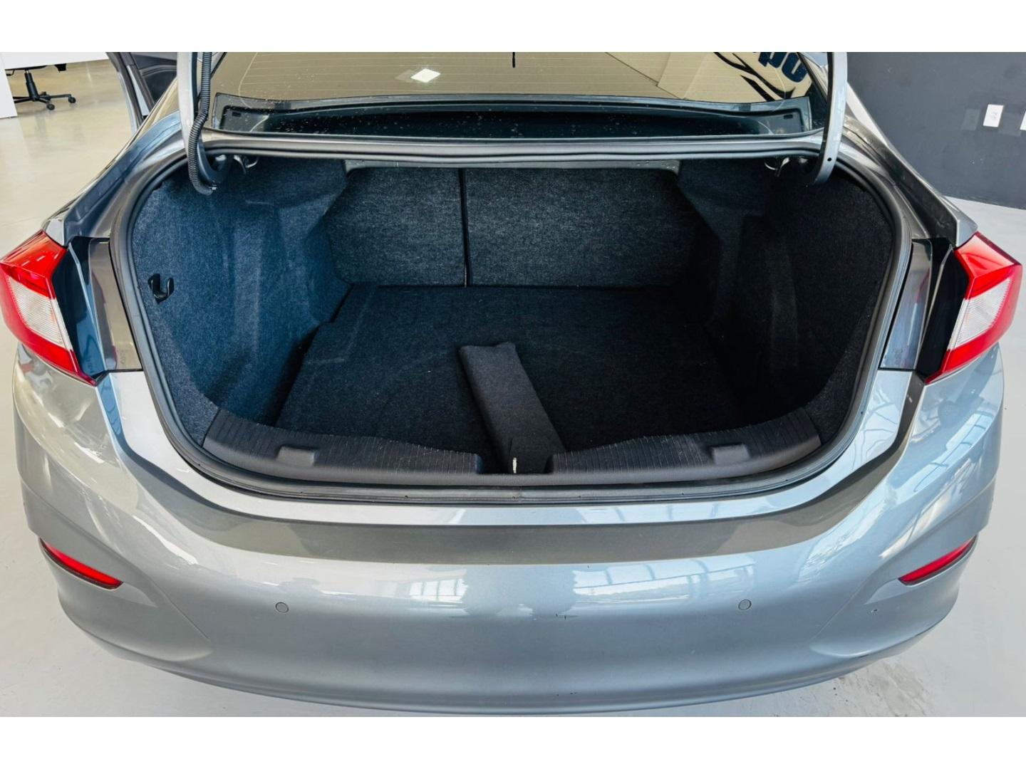 CHEVROLET Cruze Sedan - Foto