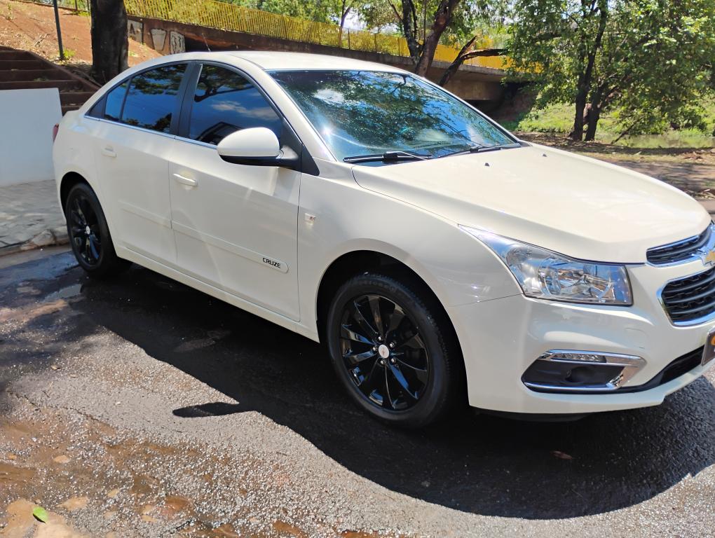CHEVROLET Cruze Sedan - Foto