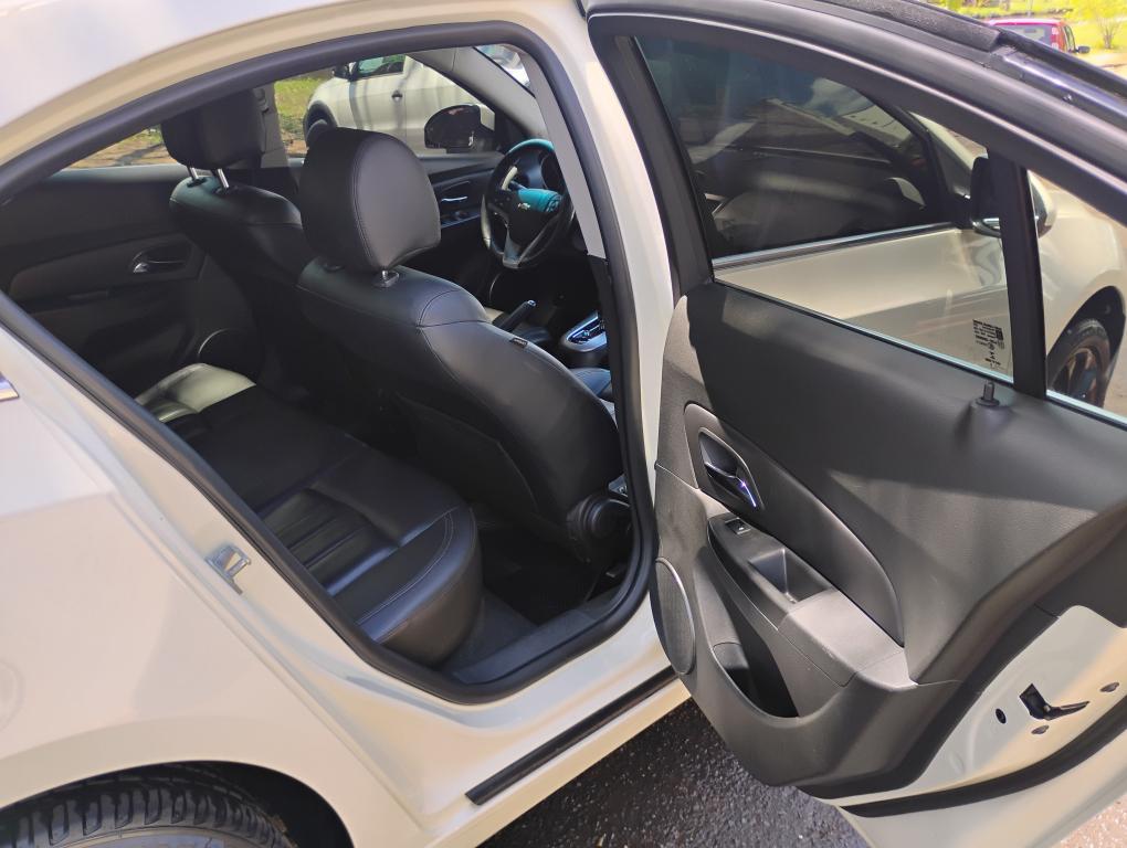 CHEVROLET Cruze Sedan - Foto