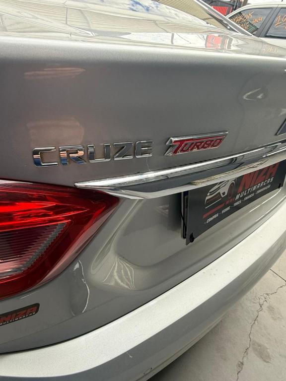 CHEVROLET Cruze Sedan - Foto