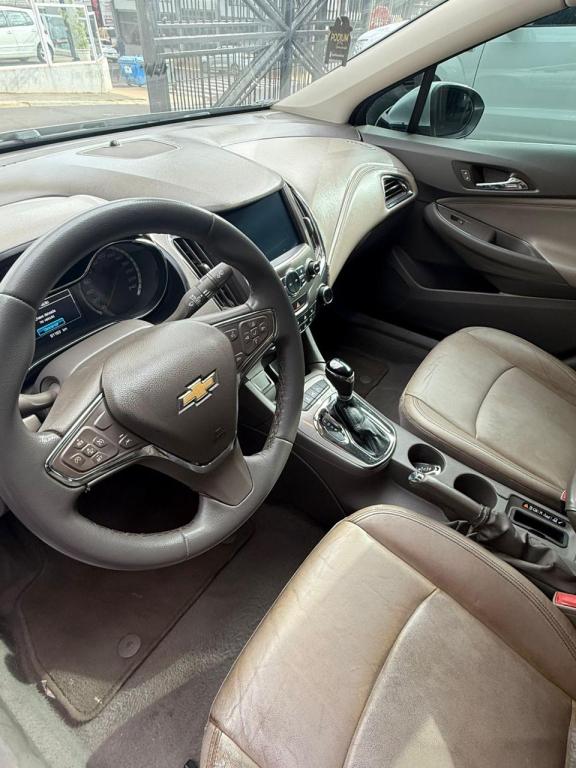 CHEVROLET Cruze Sedan - Foto