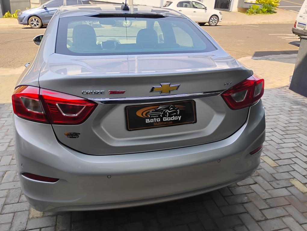 CHEVROLET Cruze Sedan - Foto