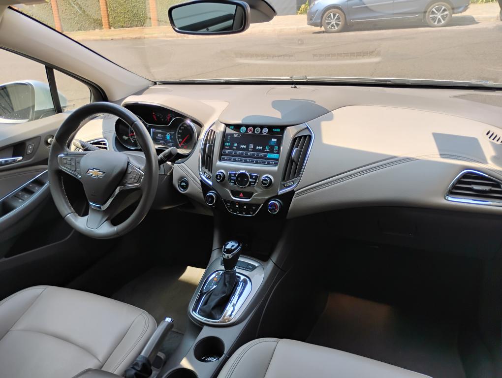 CHEVROLET Cruze Sedan - Foto