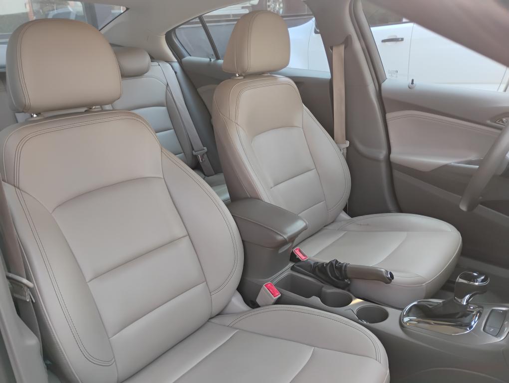 CHEVROLET Cruze Sedan - Foto