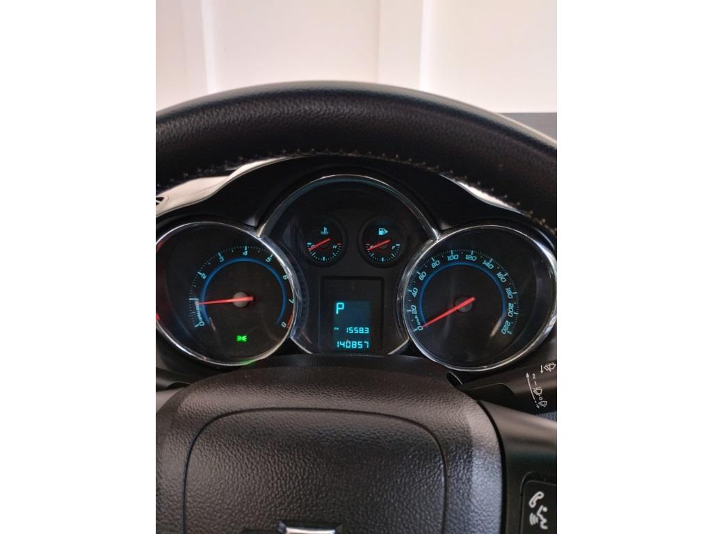 CHEVROLET Cruze Sedan - Foto