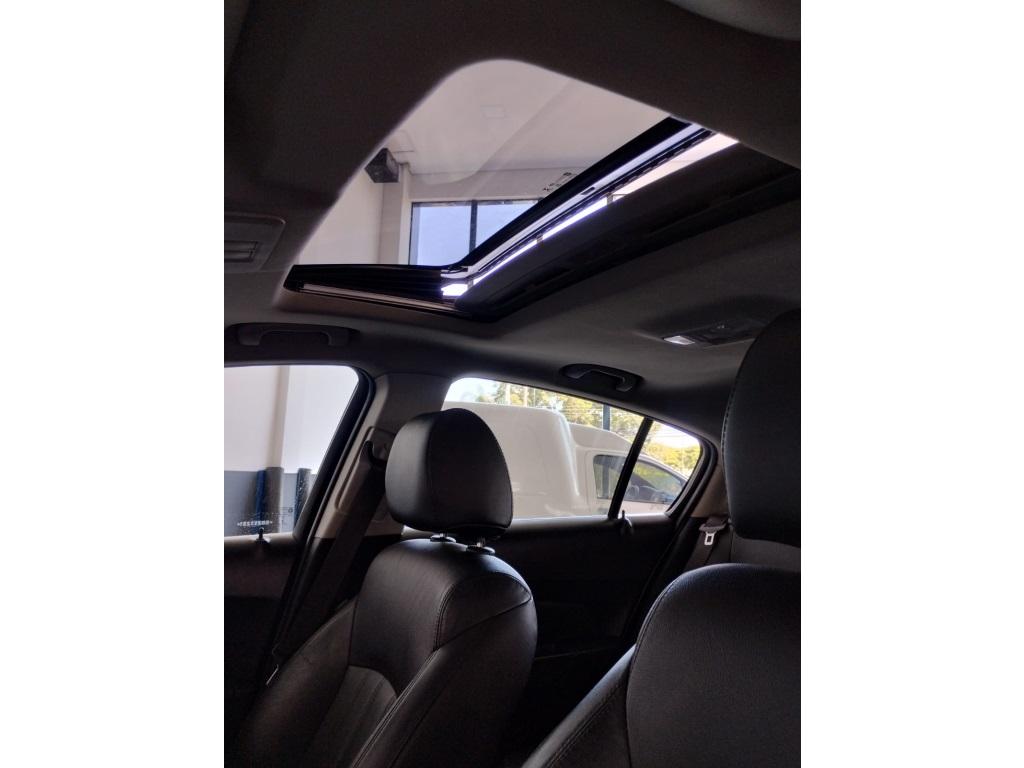 CHEVROLET Cruze Sedan - Foto