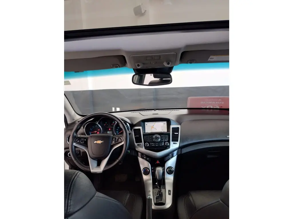 CHEVROLET Cruze Sedan - Foto
