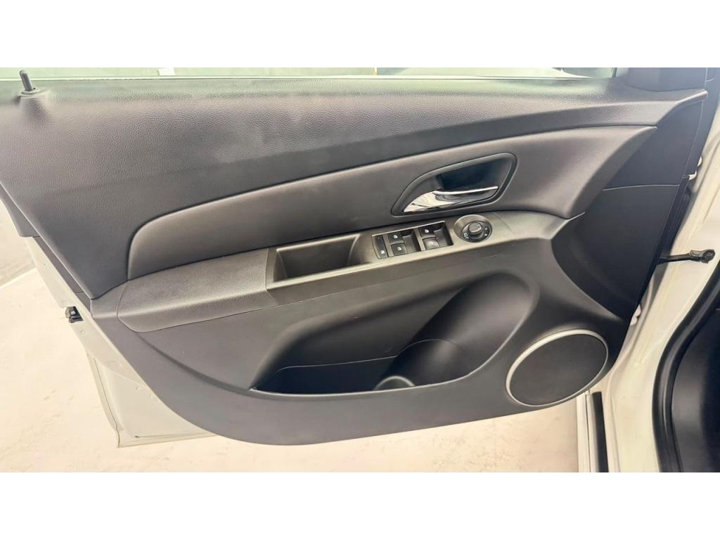 CHEVROLET Cruze Sedan - Foto