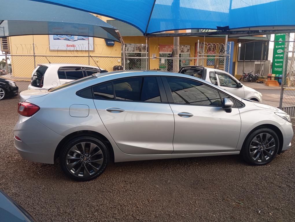 CHEVROLET Cruze Sedan - Foto