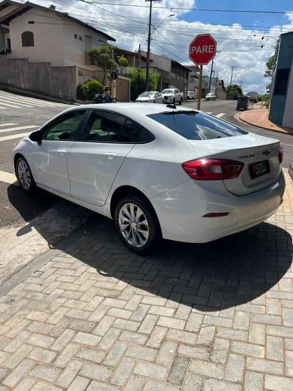 CHEVROLET Cruze Sedan - Foto