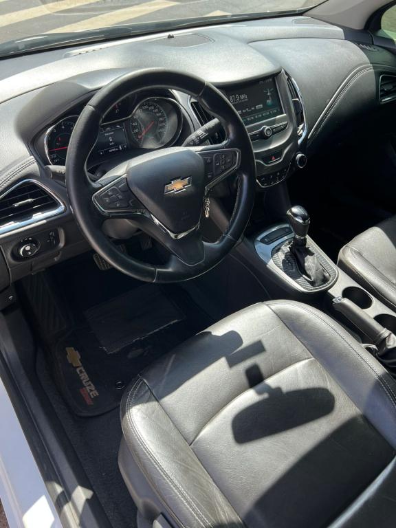 CHEVROLET Cruze Sedan - Foto