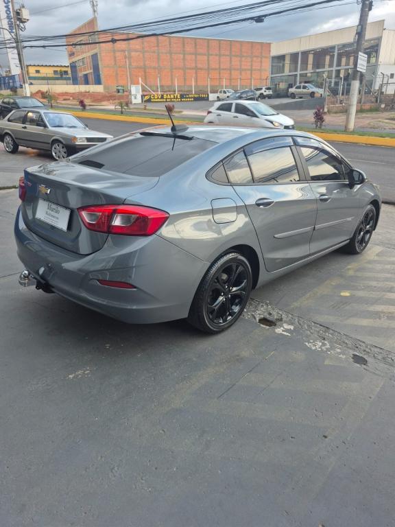 CHEVROLET Cruze Sedan - Foto