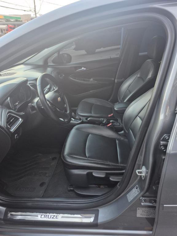 CHEVROLET Cruze Sedan - Foto