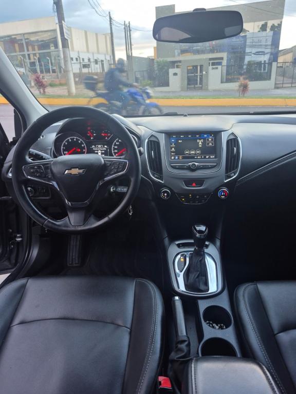 CHEVROLET Cruze Sedan - Foto