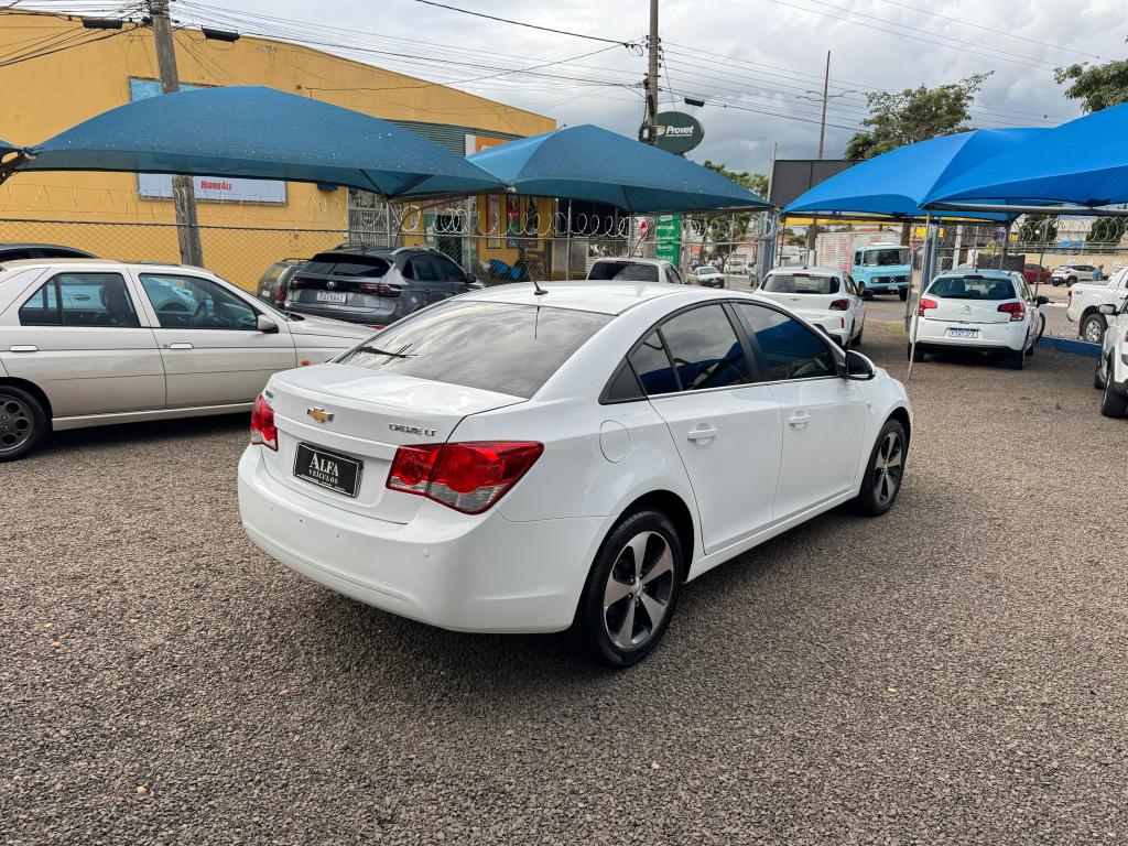 CHEVROLET Cruze Sedan - Foto