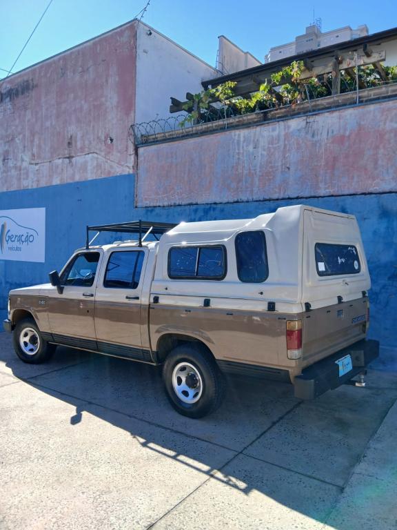 CHEVROLET D20 - Foto