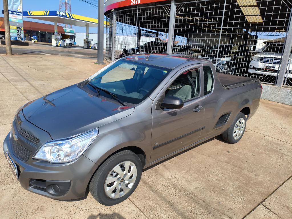 CHEVROLET Montana - Foto