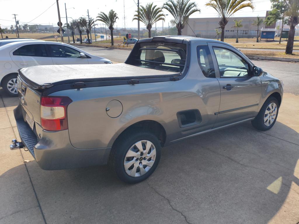 CHEVROLET Montana - Foto