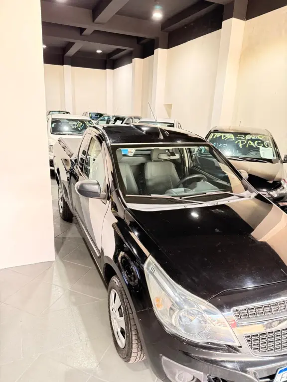 CHEVROLET Montana - Foto