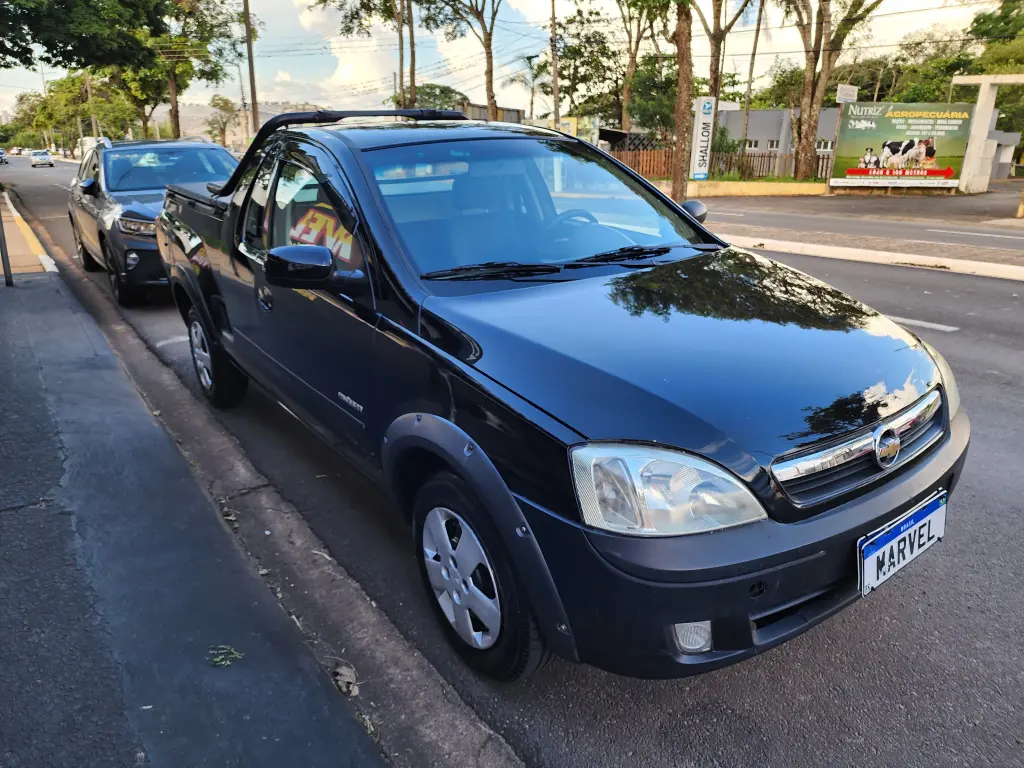 CHEVROLET Montana - Foto