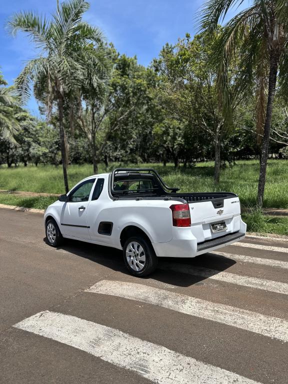 CHEVROLET Montana - Foto