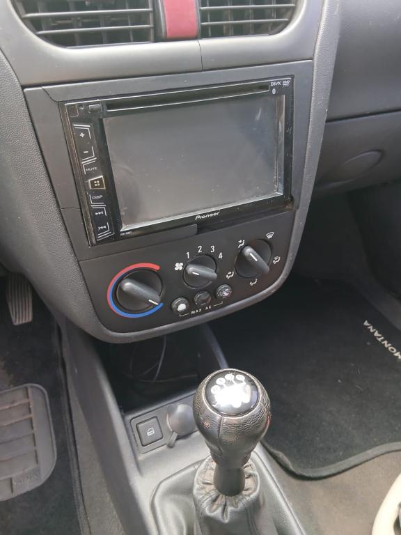 CHEVROLET Montana - Foto