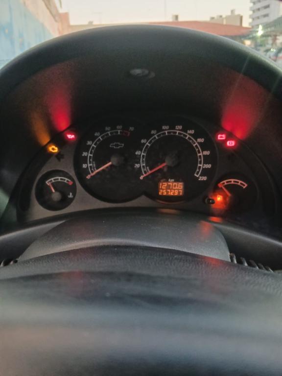 CHEVROLET Montana - Foto