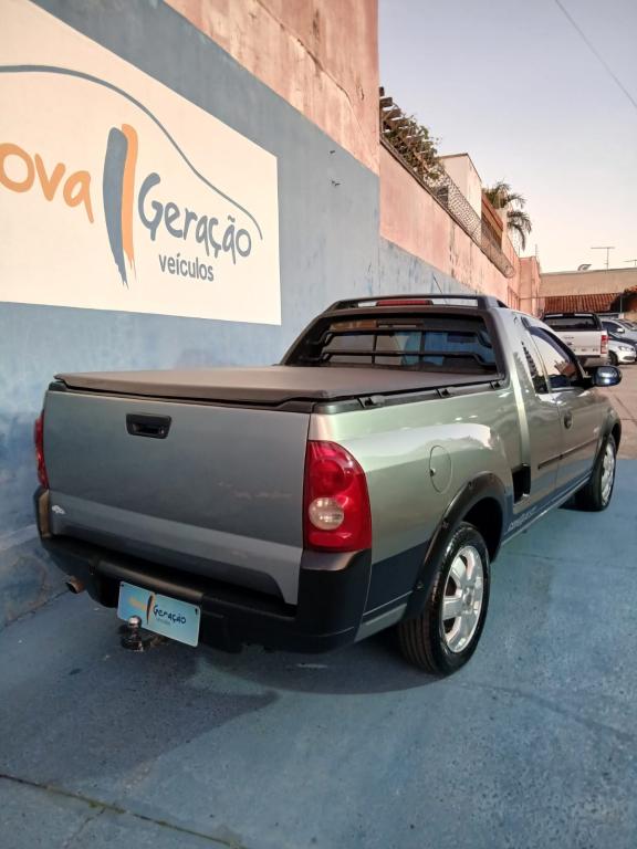 CHEVROLET Montana - Foto