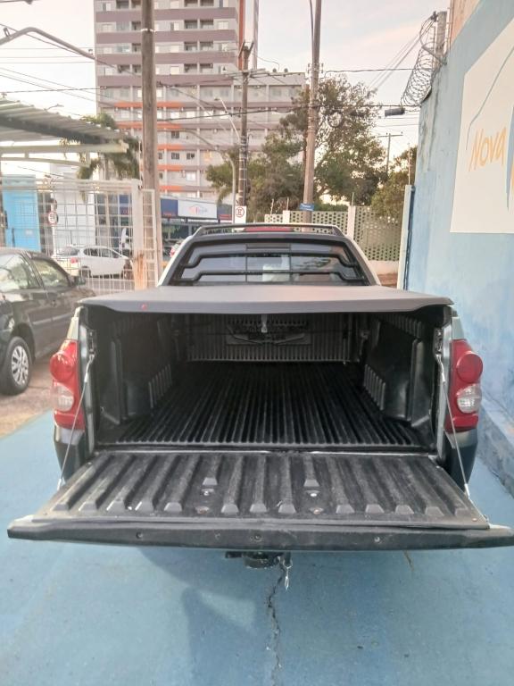 CHEVROLET Montana - Foto