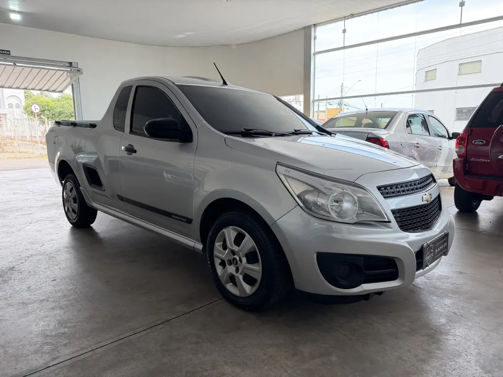 CHEVROLET Montana - Foto