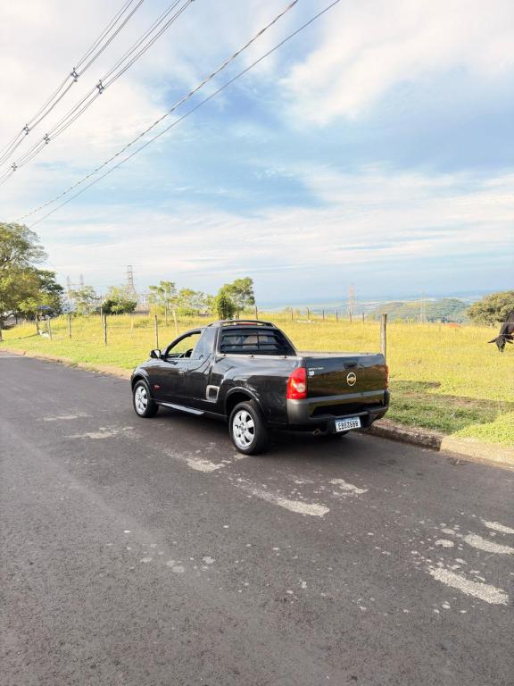 CHEVROLET Montana - Foto