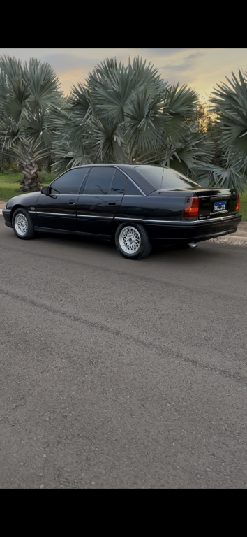 CHEVROLET Omega - Foto