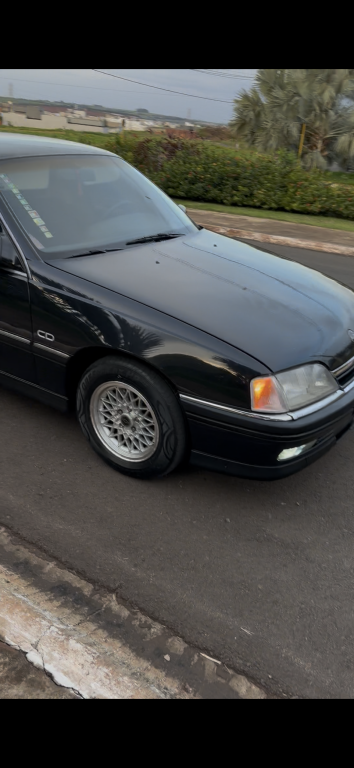 CHEVROLET Omega - Foto