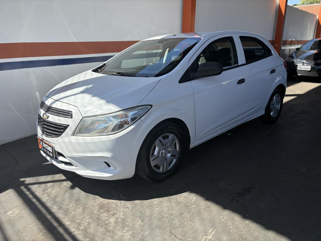 CHEVROLET Onix Hatch