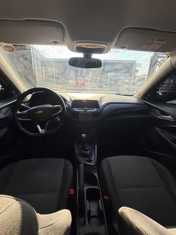 CHEVROLET Onix Hatch - Foto