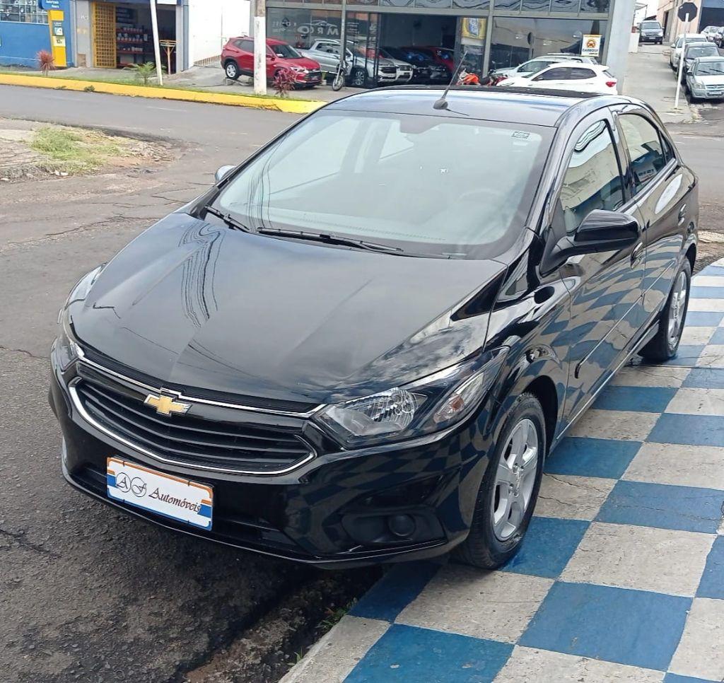 CHEVROLET Onix Hatch - Foto