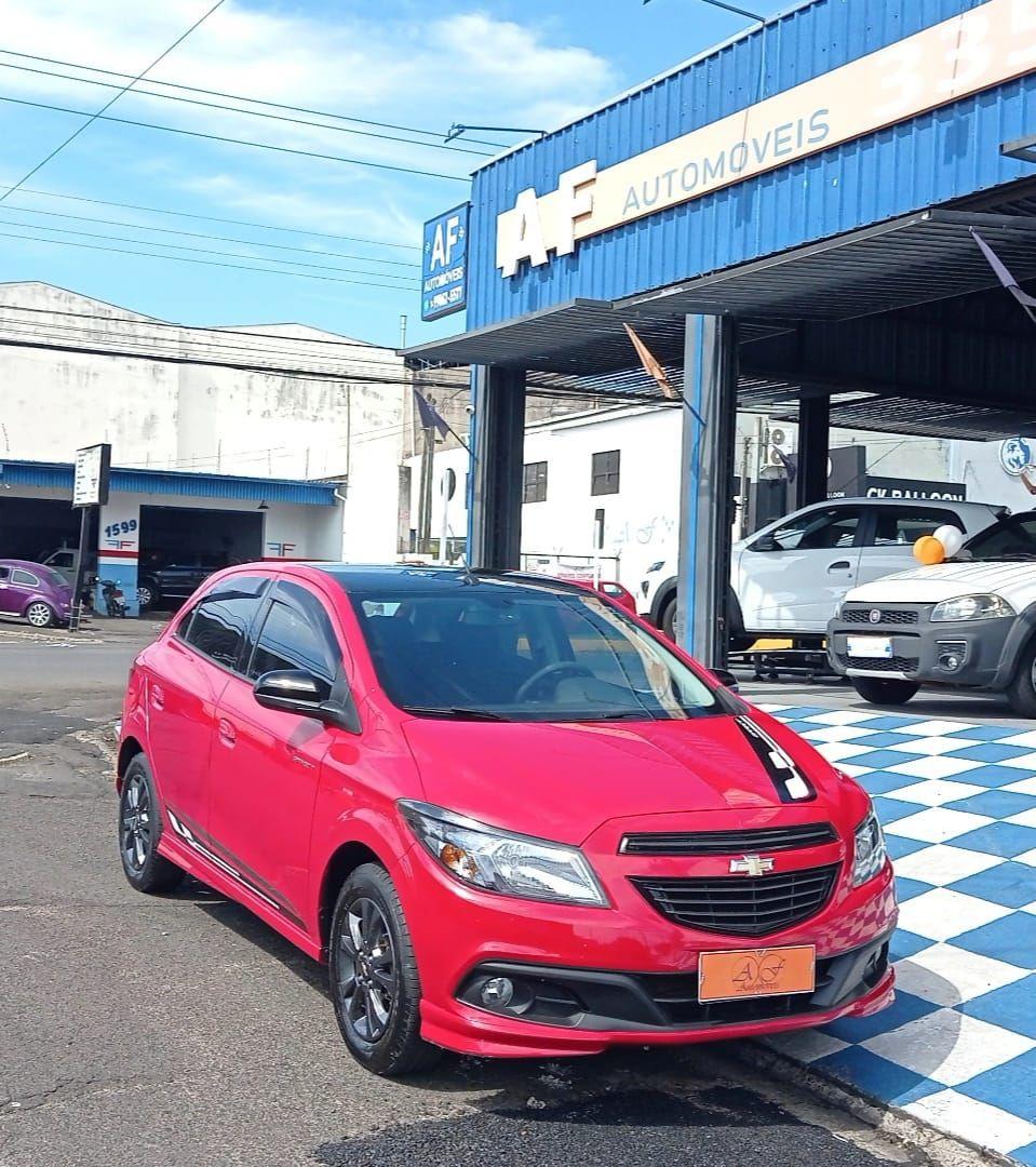 CHEVROLET Onix Hatch