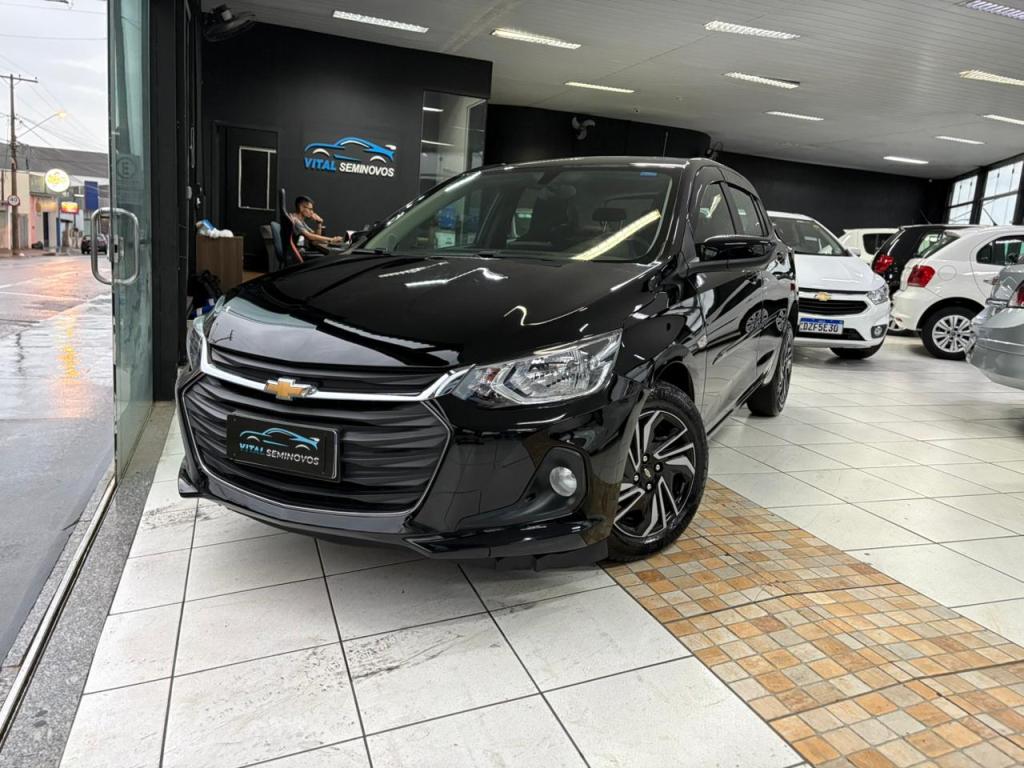 CHEVROLET Onix Hatch