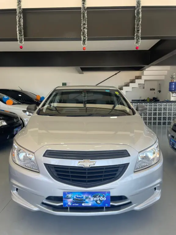 CHEVROLET Onix Hatch