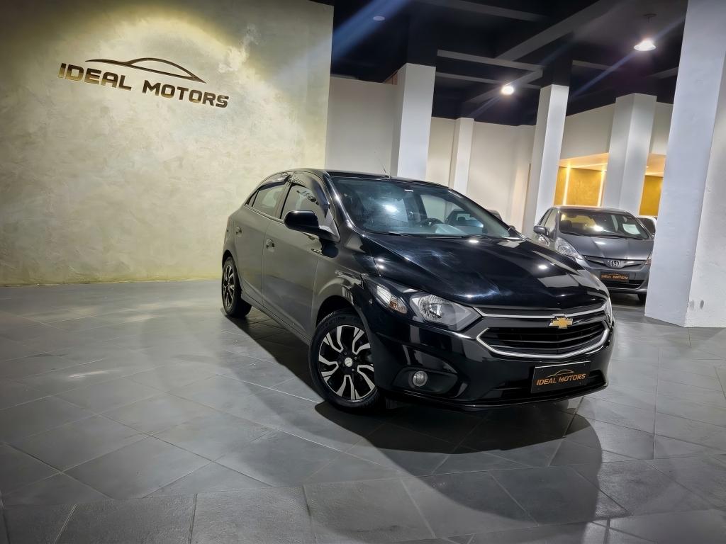 CHEVROLET Onix Hatch - Foto